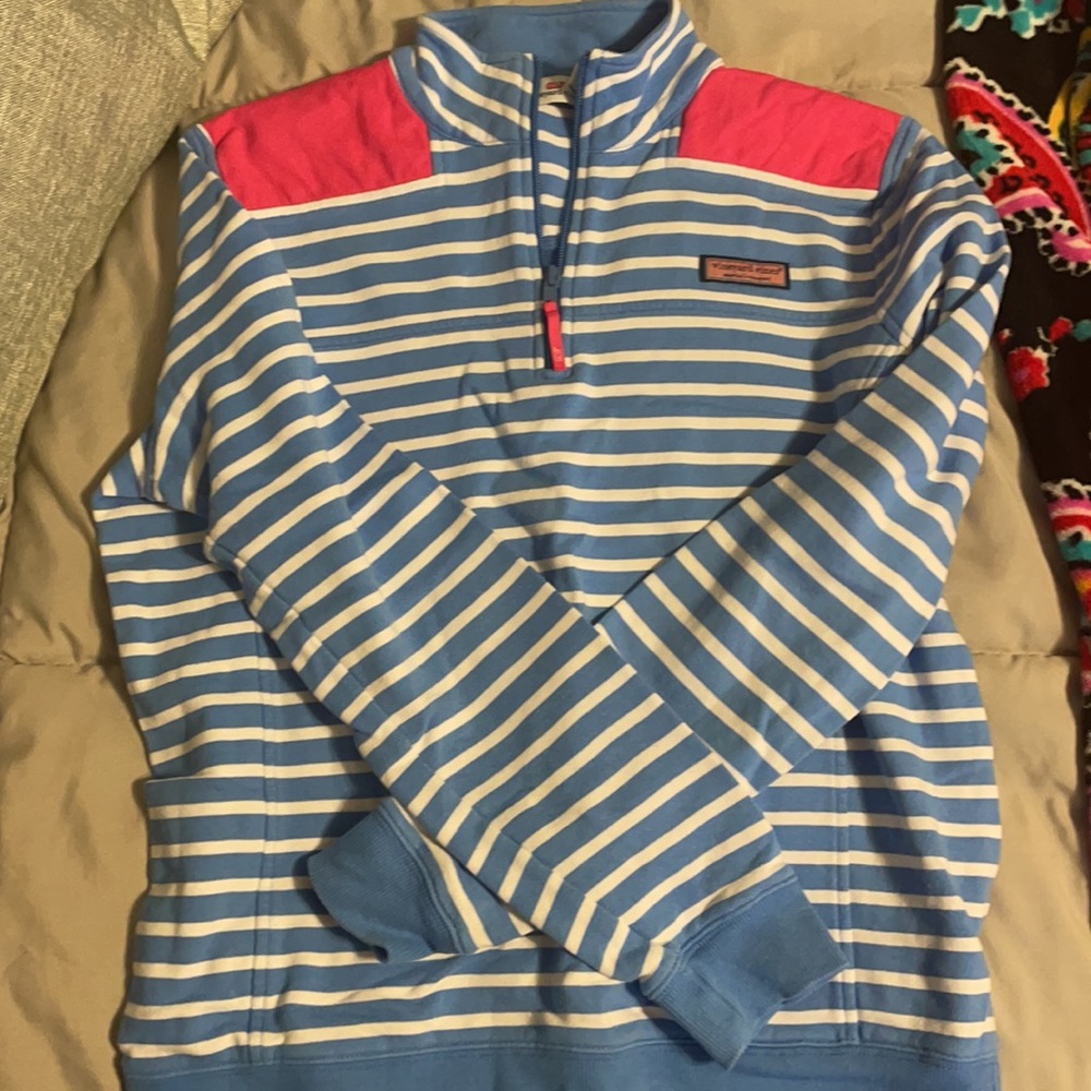 Vineyard Vines pullover - Picture 2 of 2